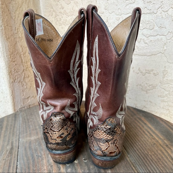 Brown Leather Western Cowboy Boots - Picture 6 of 8